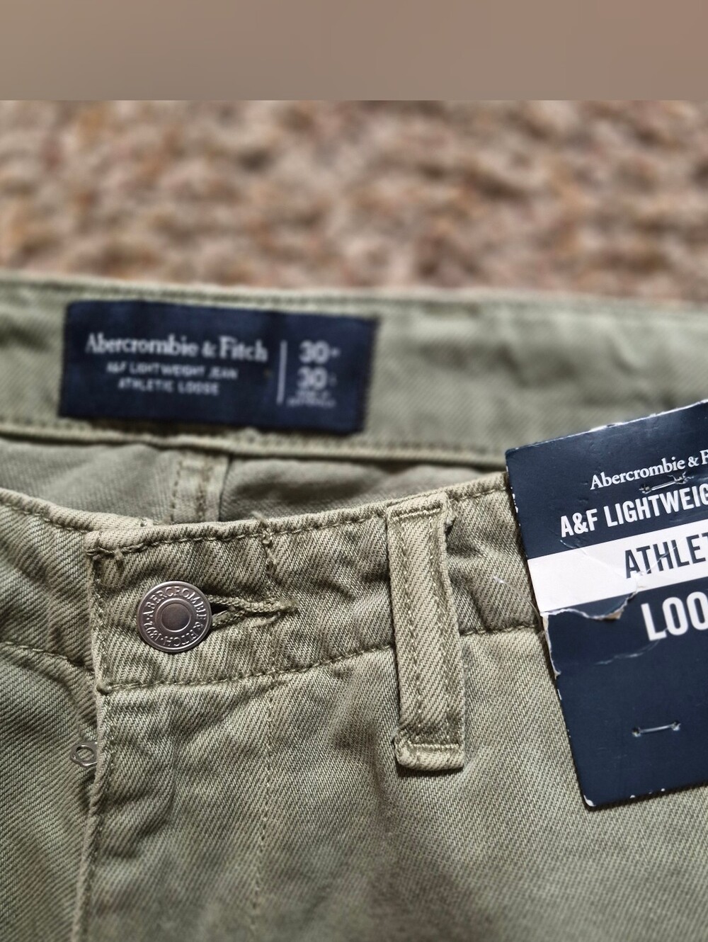 NWT Abercrombie & Fitch Athletic Loose Fit Pants - Olive Green Size 30X30 - Picture 4 of 4